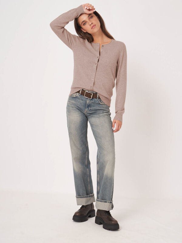 Gilet basique en cachemire mélangé  à col rond image number 4