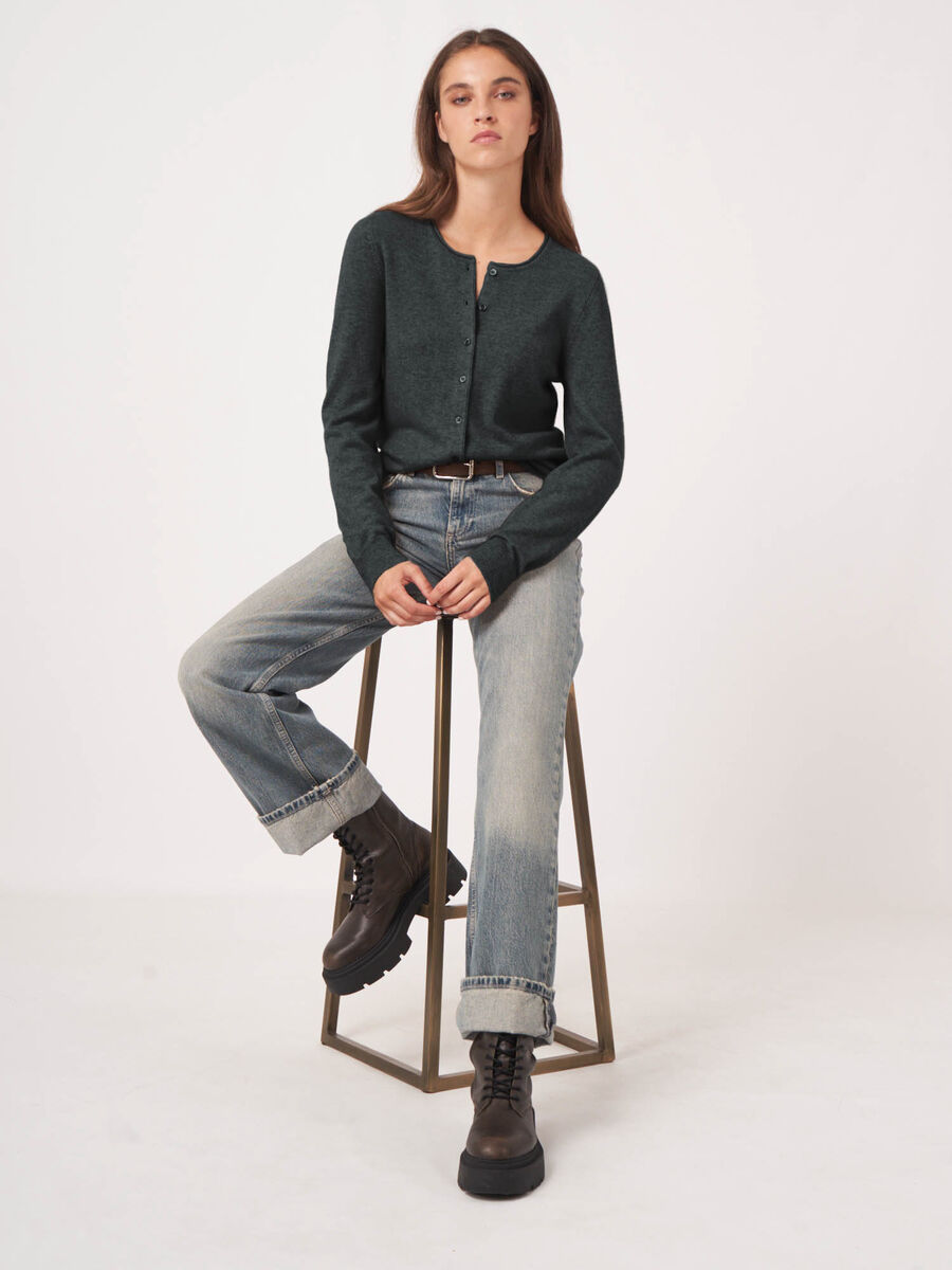 Basic Rundhals-Strickjacke aus Kaschmir-Woll-Mischung image number 2