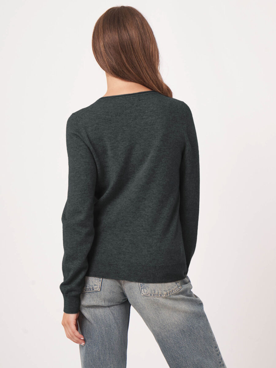 Basic Rundhals-Strickjacke aus Kaschmir-Woll-Mischung image number 4