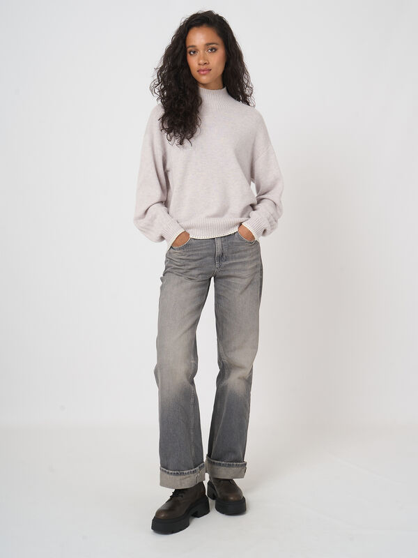 REPEAT Limited Edition - casual trui met gehaakte details image number 6