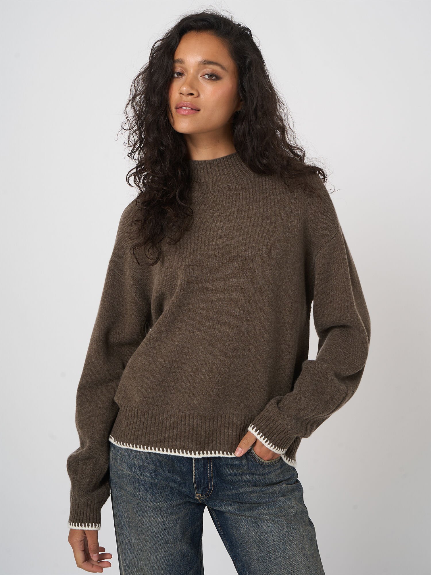 REPEAT cashmere REPEAT Limited Edition - casual trui met gehaakte details