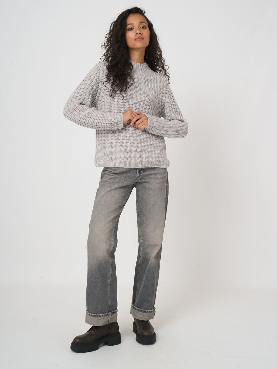 REPEAT Limited Edition - chunky rib kasjmier trui image number 4