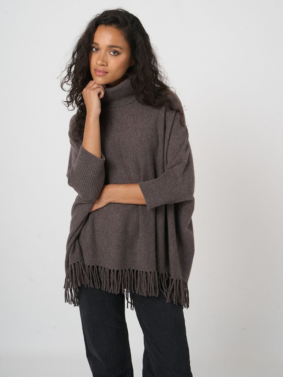 REPEAT Limited Edition - oversized kasjmier poncho image number 0