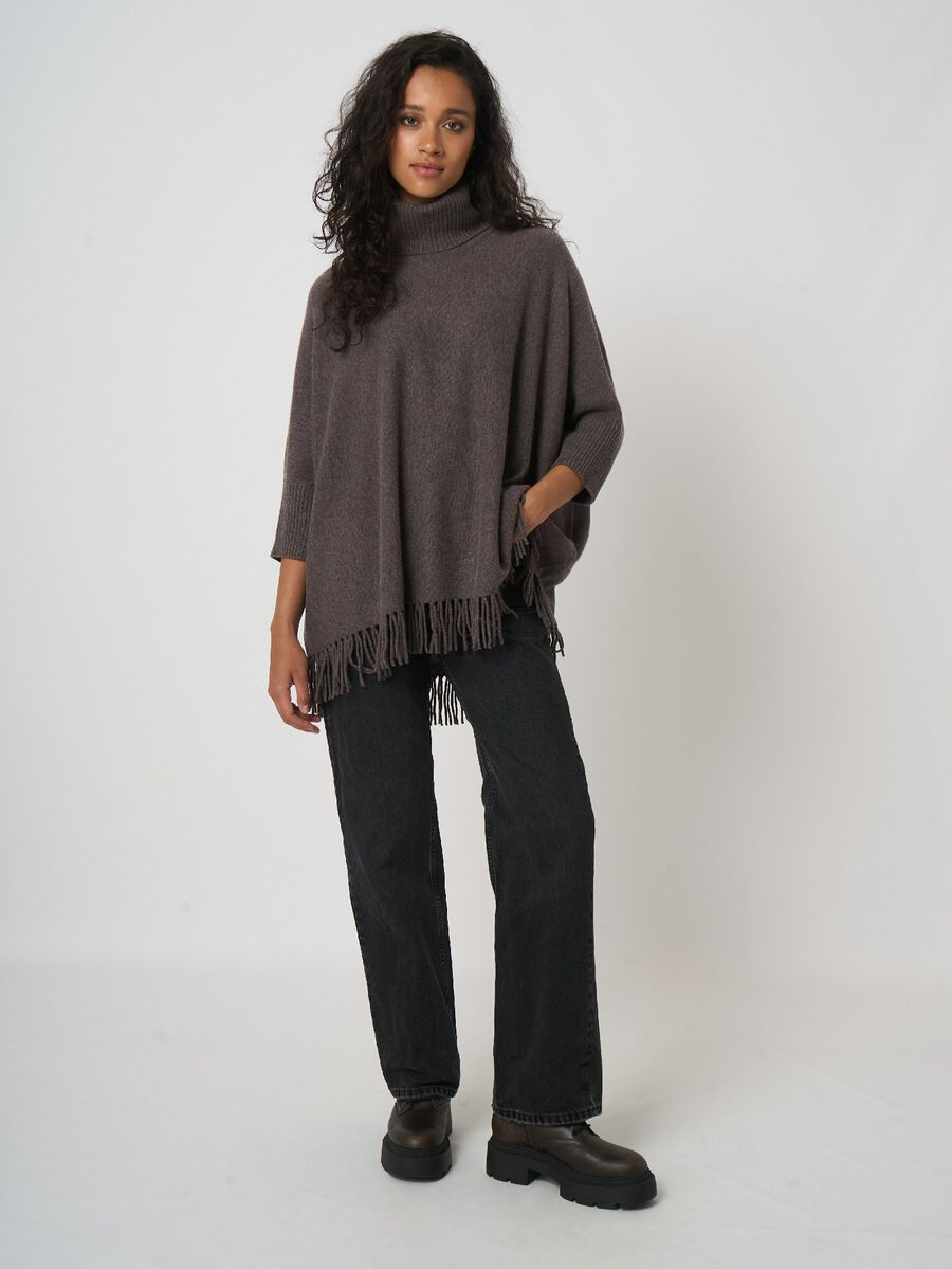 REPEAT Limited Edition - oversized kasjmier poncho image number 3