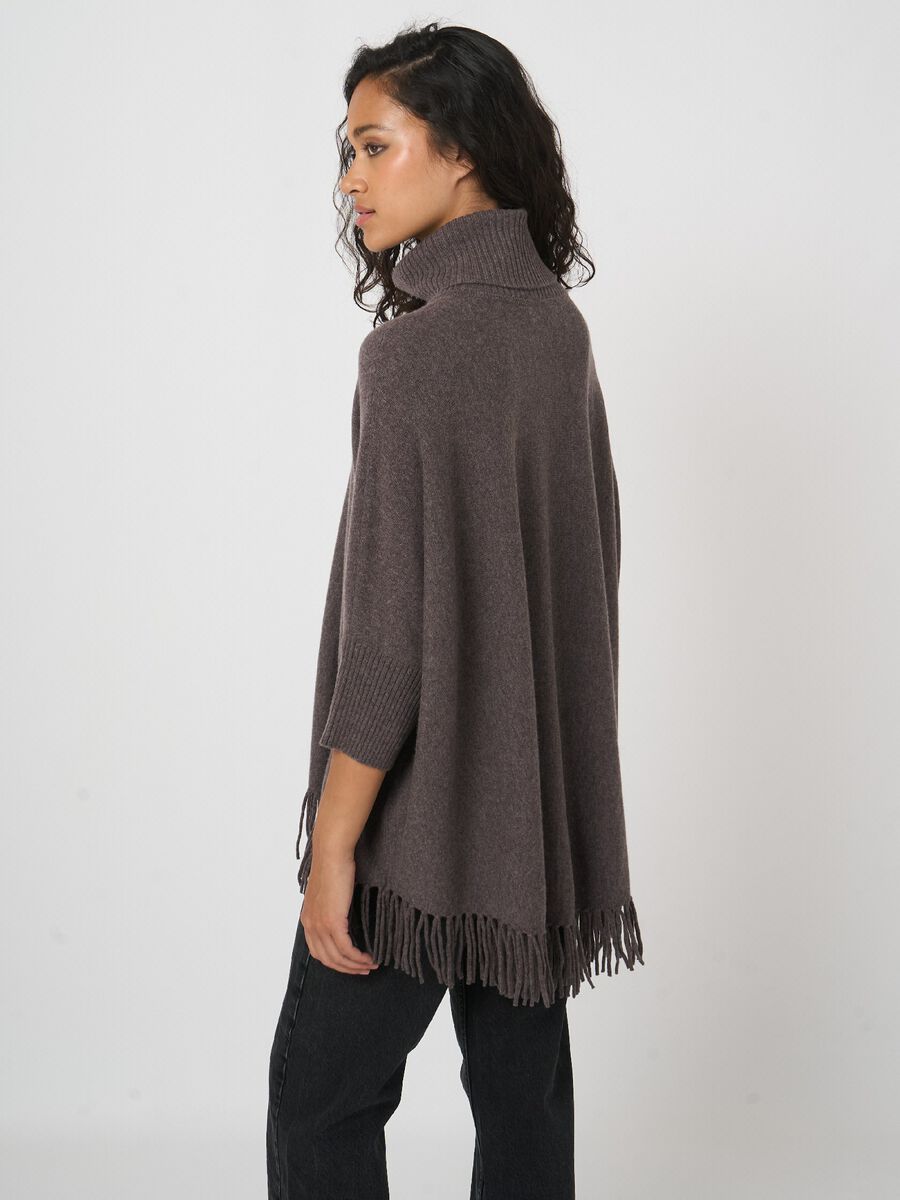 REPEAT Limited Edition - oversized kasjmier poncho image number 4