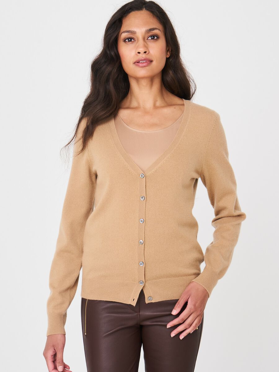 Basic pure cashmere cardigan with V-neck image number 0