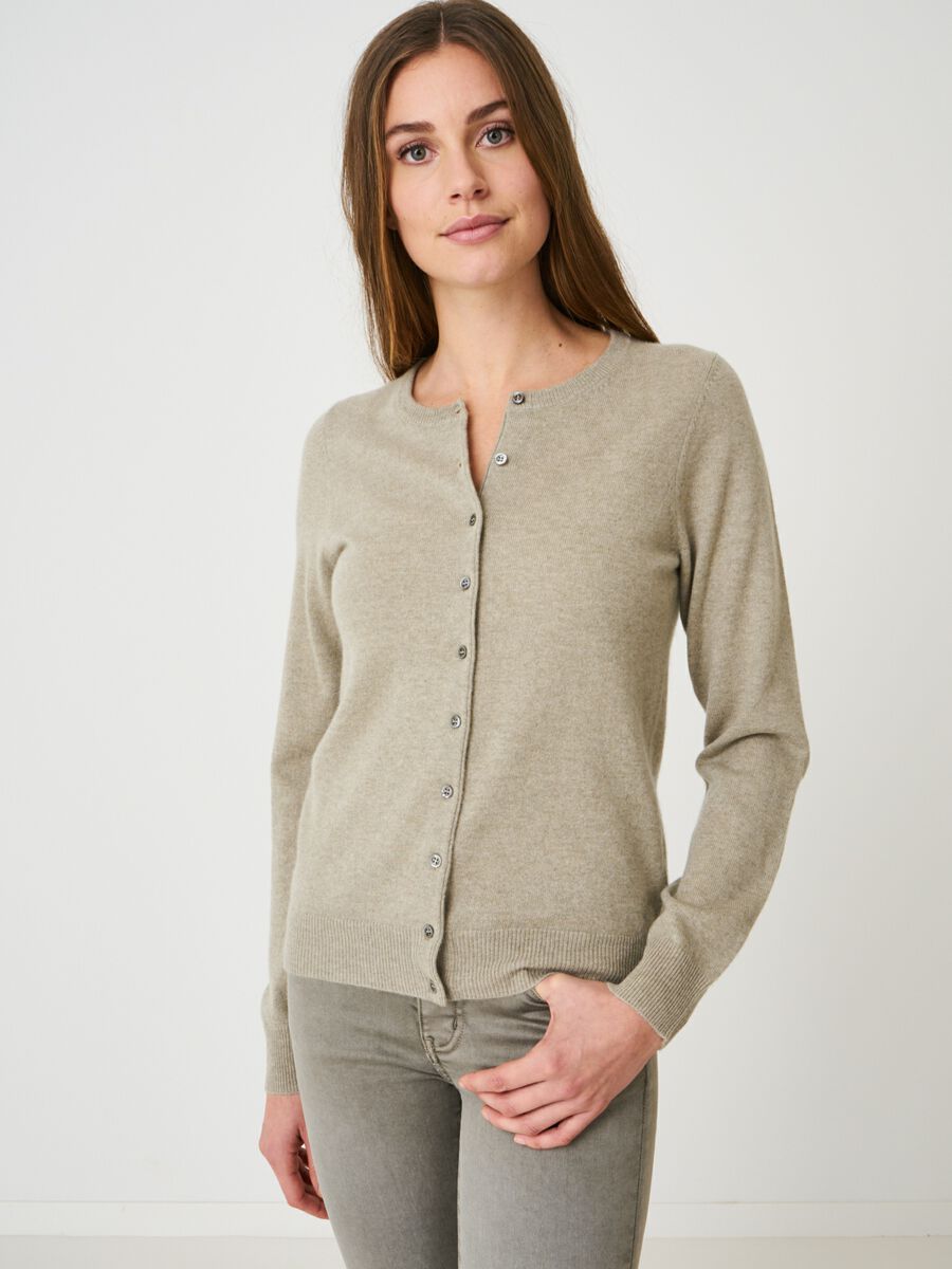 Basic pure cashmere cardigan with round neck image number 0