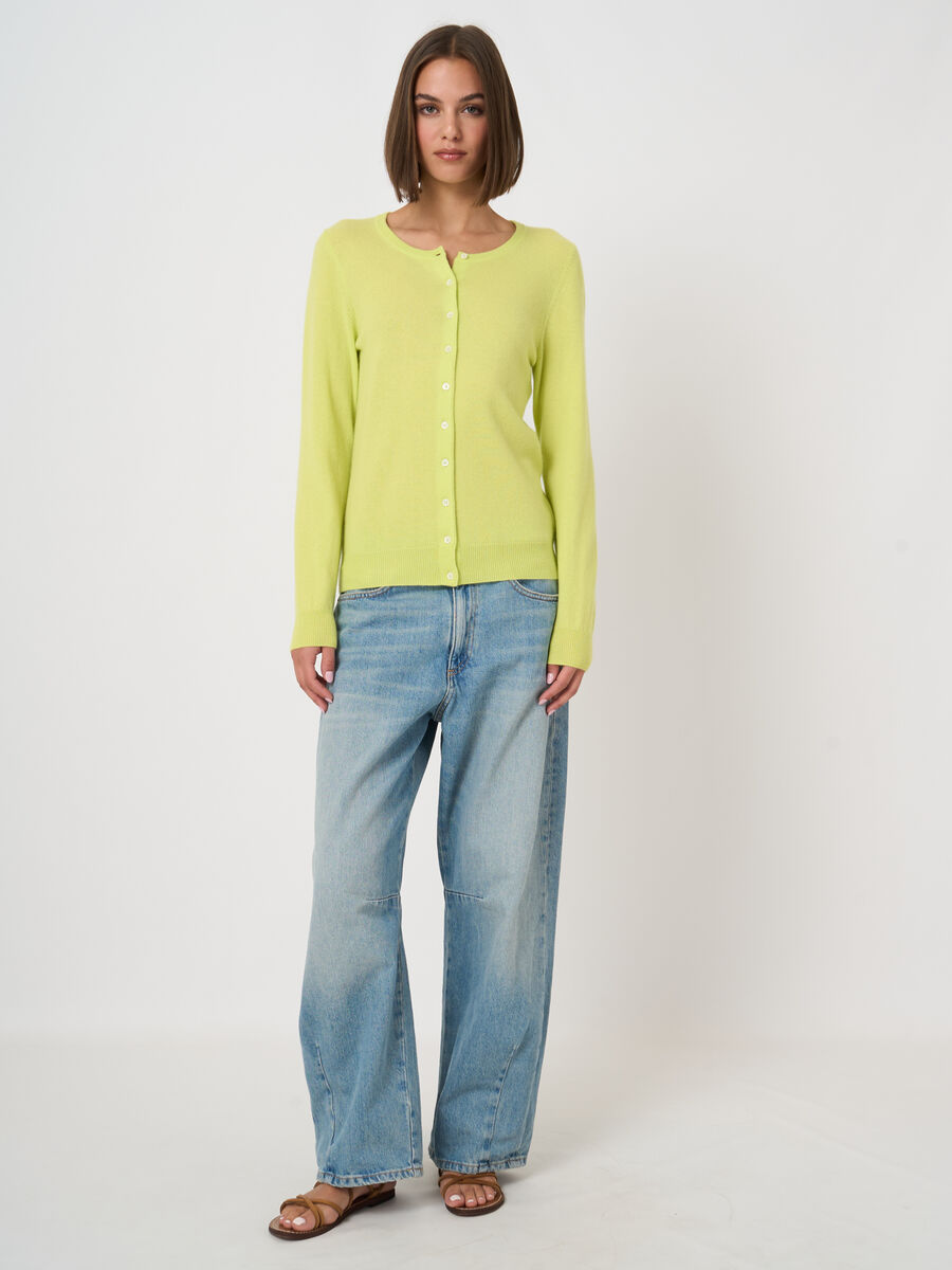 Basic organic cashmere cardigan with round neck image number 0