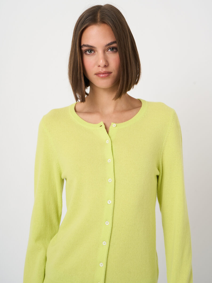 Basic organic cashmere cardigan with round neck image number 2