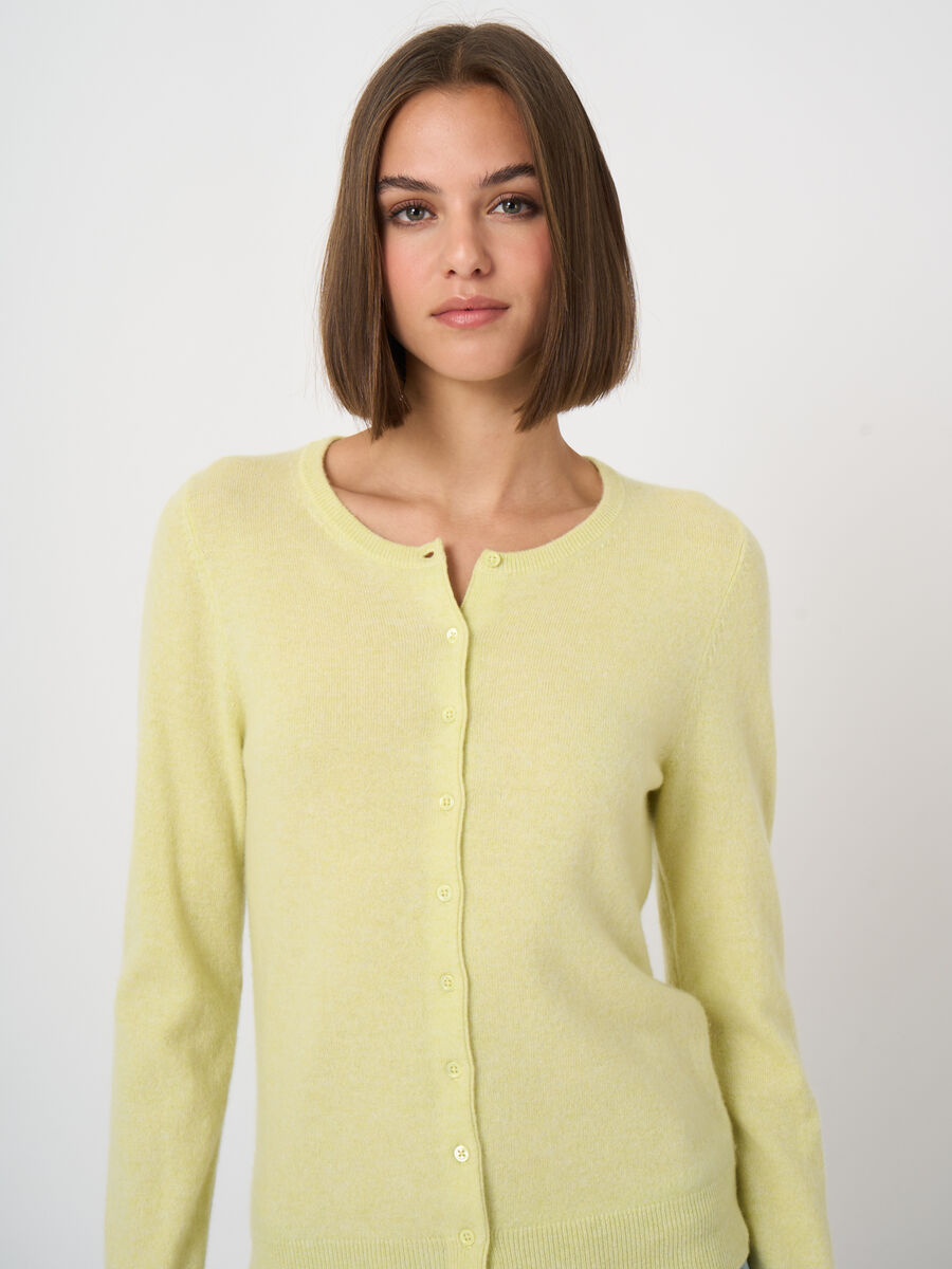Basic organic cashmere cardigan with round neck image number 1