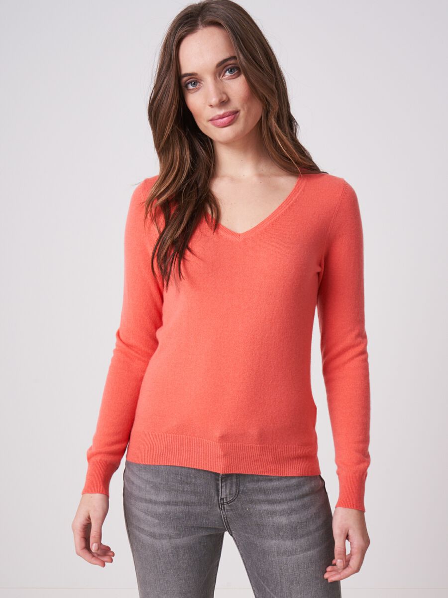 Basic V-hals trui van zuiver cashmere image number 0