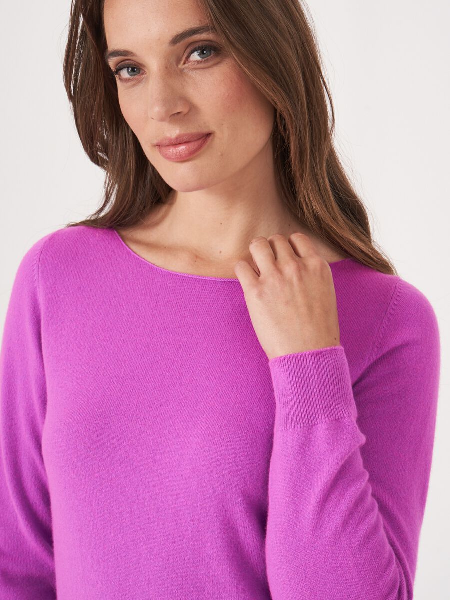 Basic Pullover mit U-Boot-Ausschnitt aus Bio-Kaschmir image number 2