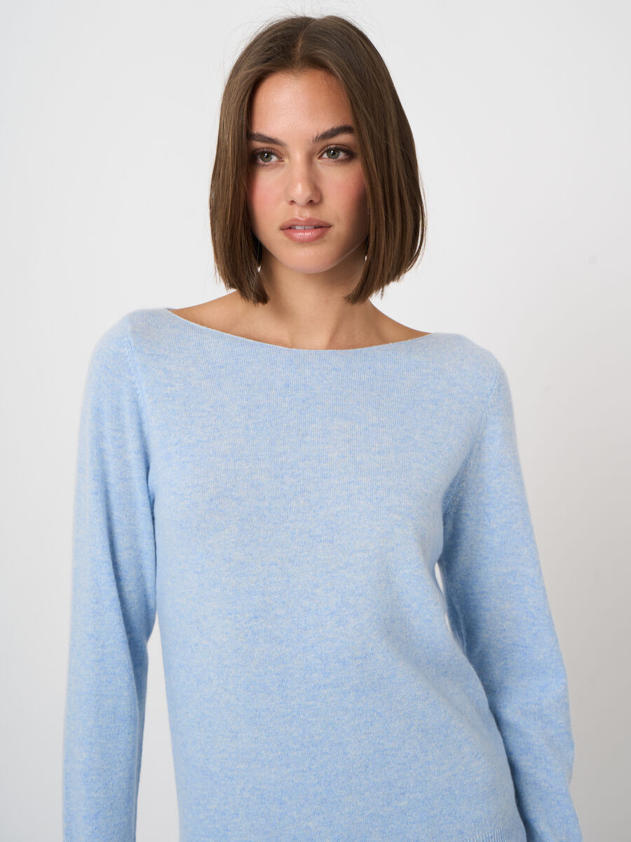 Basic Pullover mit U-Boot-Ausschnitt aus Bio-Kaschmir image number 1