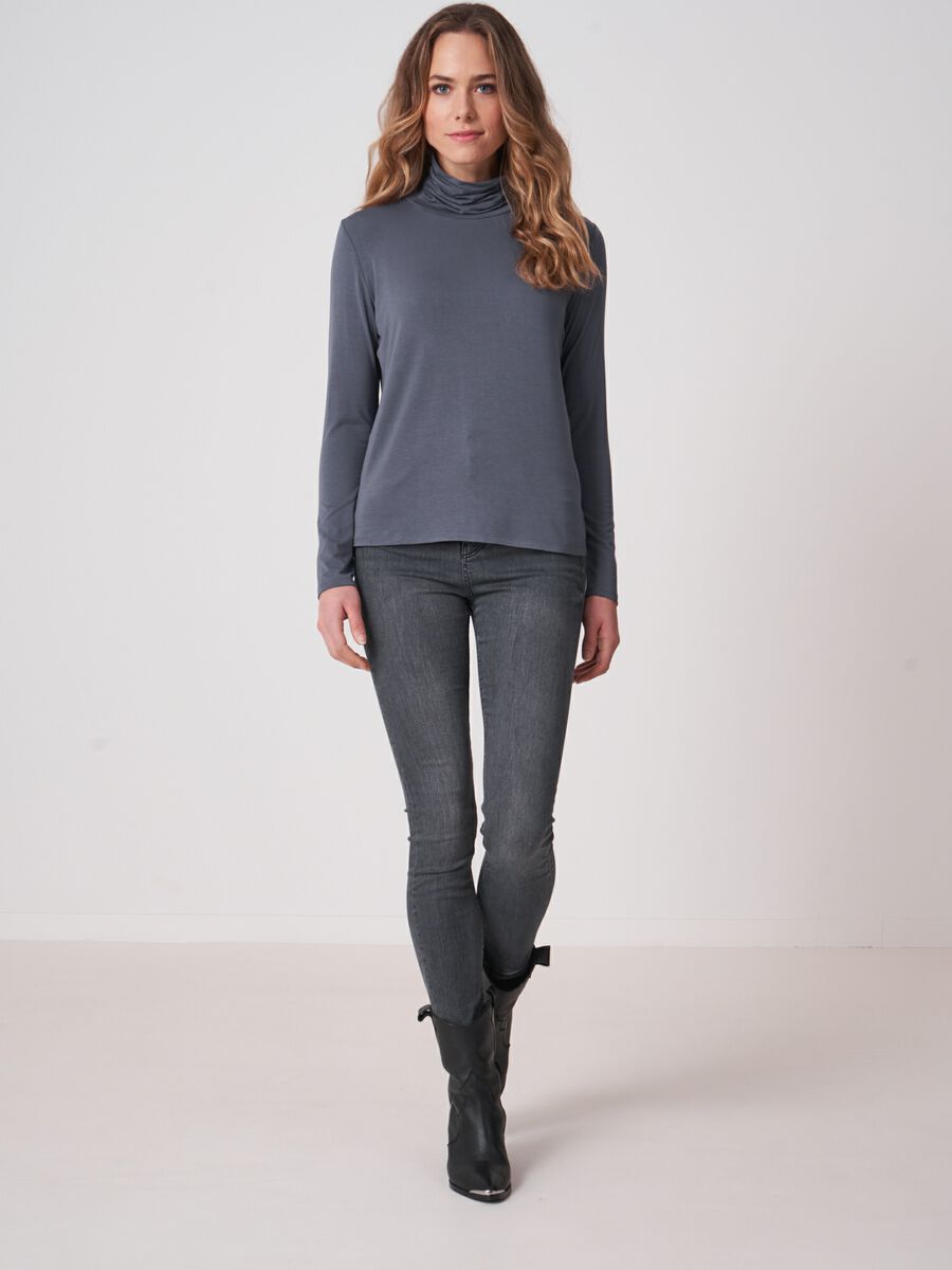 Turtleneck jersey long-sleeved top image number 11