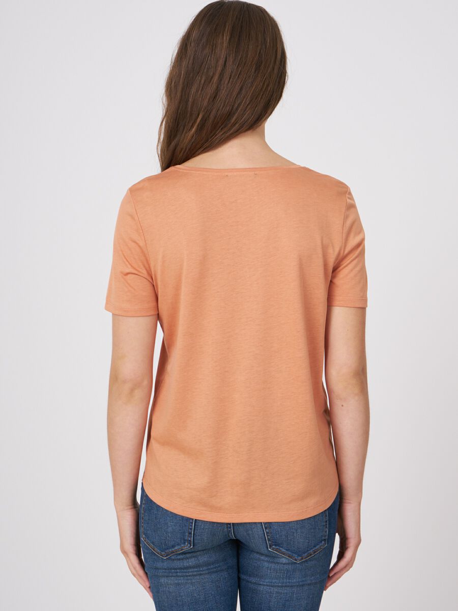 Women's basic T-Shirt image number 1