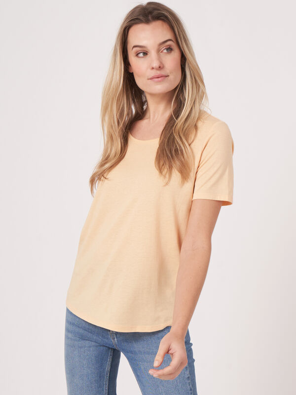 Women's basic T-Shirt image number 0
