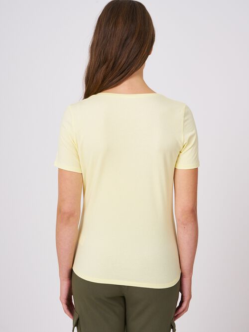 Basic cotton V-neck T-shirt 