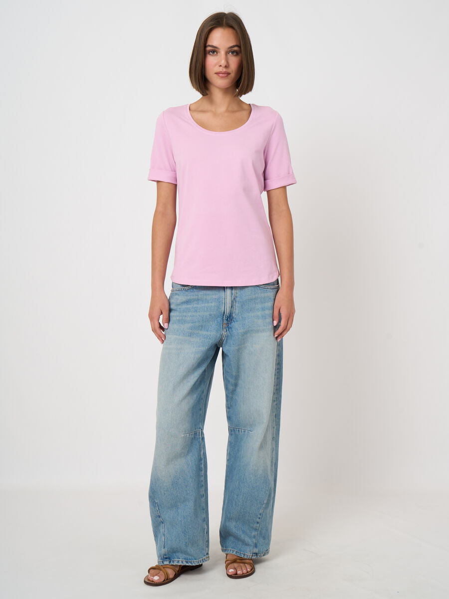 Basic T-Shirt mit aufgeschlagenen &Auml;rmel aus Baumwolle image number 0
