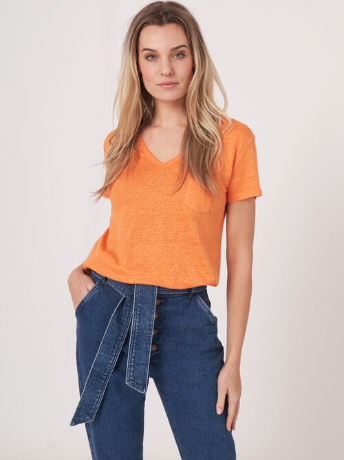 Basic pure linen V-neck T-shirt with chest pocket