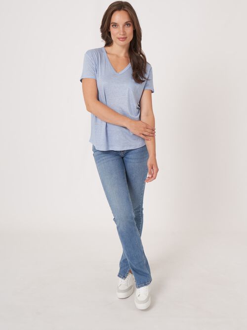 Basic pure linen V-neck T-shirt with chest pocket