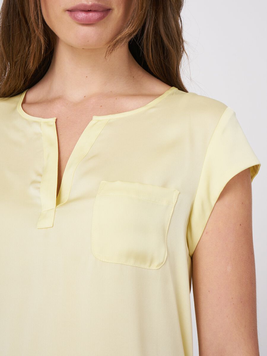 Short-sleeved silk top with pocket image number 2