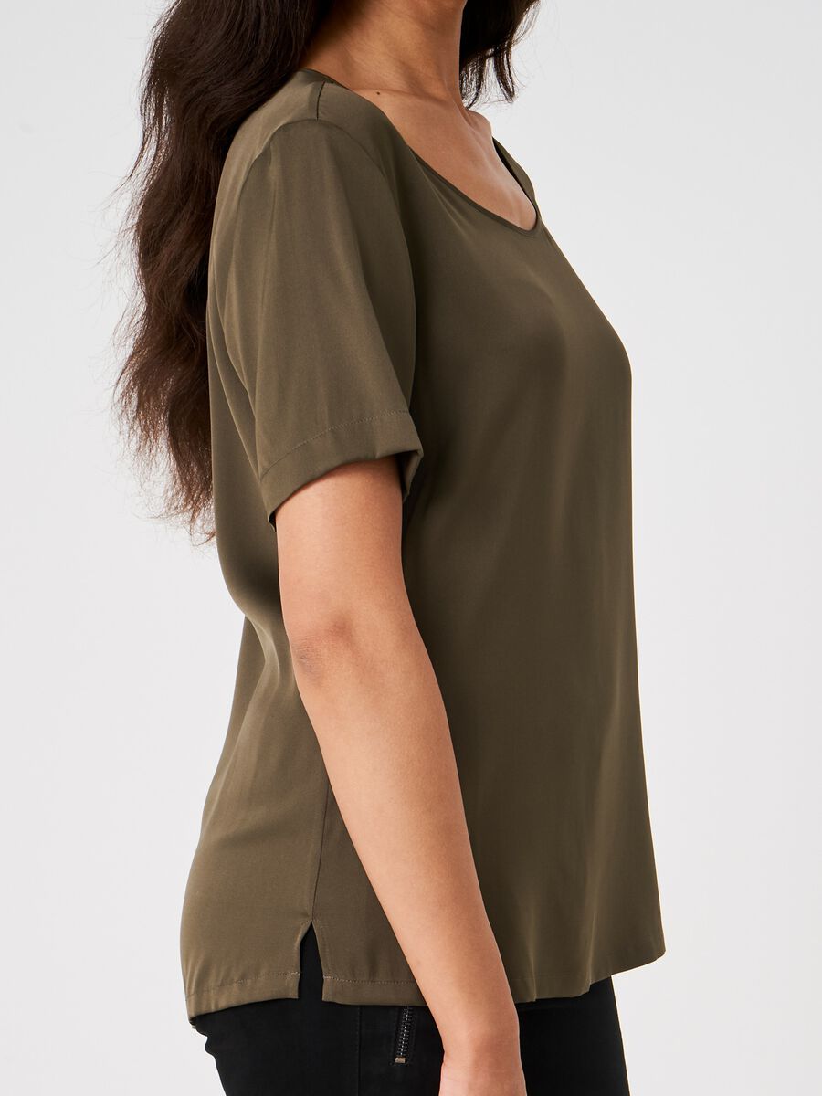 Silk T-shirt image number 2