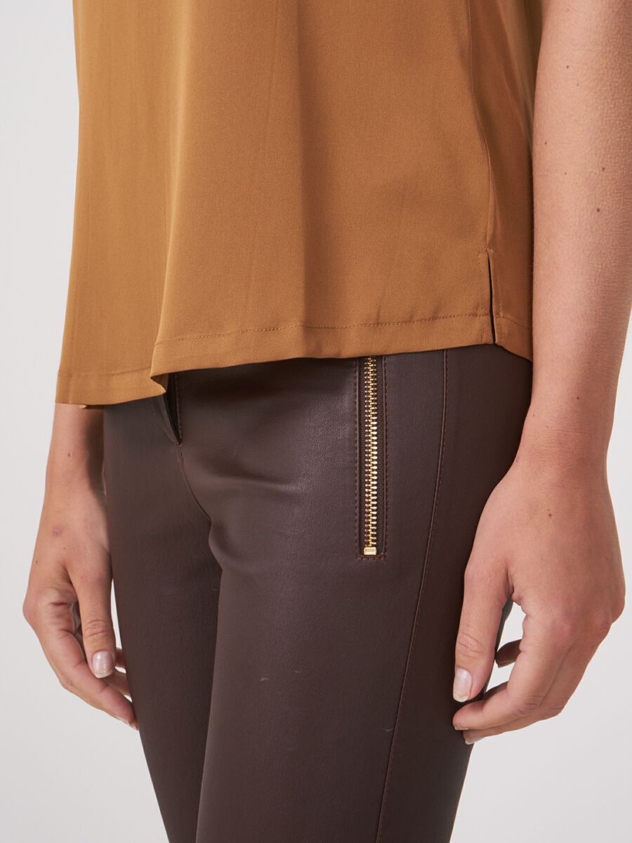 Silk T-shirt image number 2