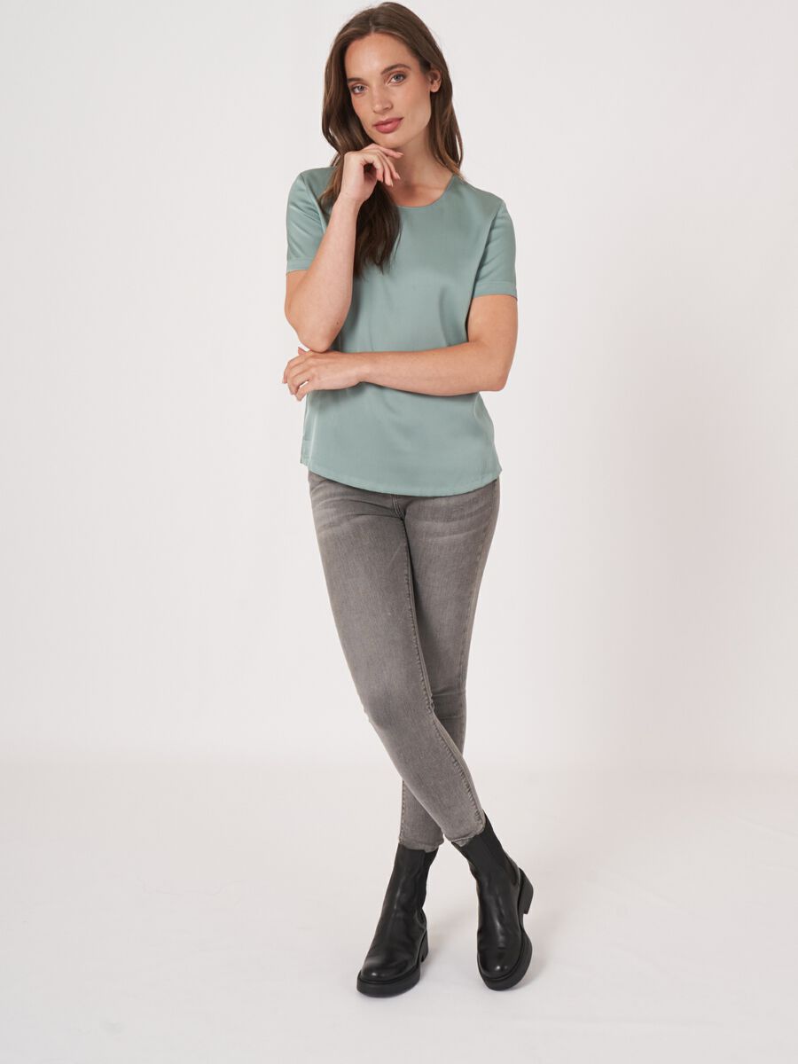 Silk T-shirt image number 4