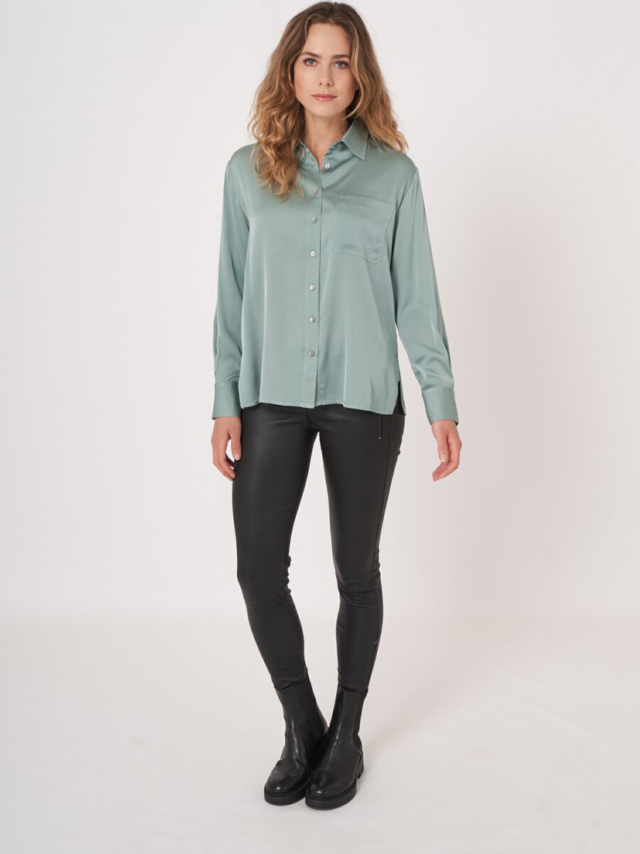 Silk shirt with chest pocket and side slits image number 5