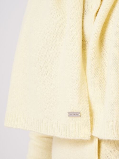 Fine knit organic cashmere scarf