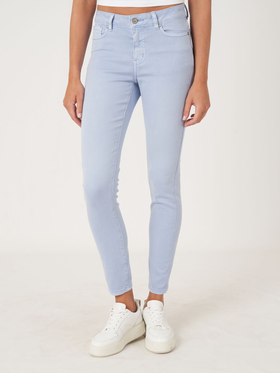Skinny women's pants image number 0