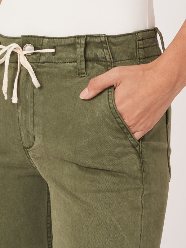 Pantalon en coton m&eacute;lang&eacute; avec cordon de serrage et ourlet retrouss&eacute; image number 3