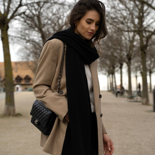 Écharpe oversize femme — maille loose & détails côtelés